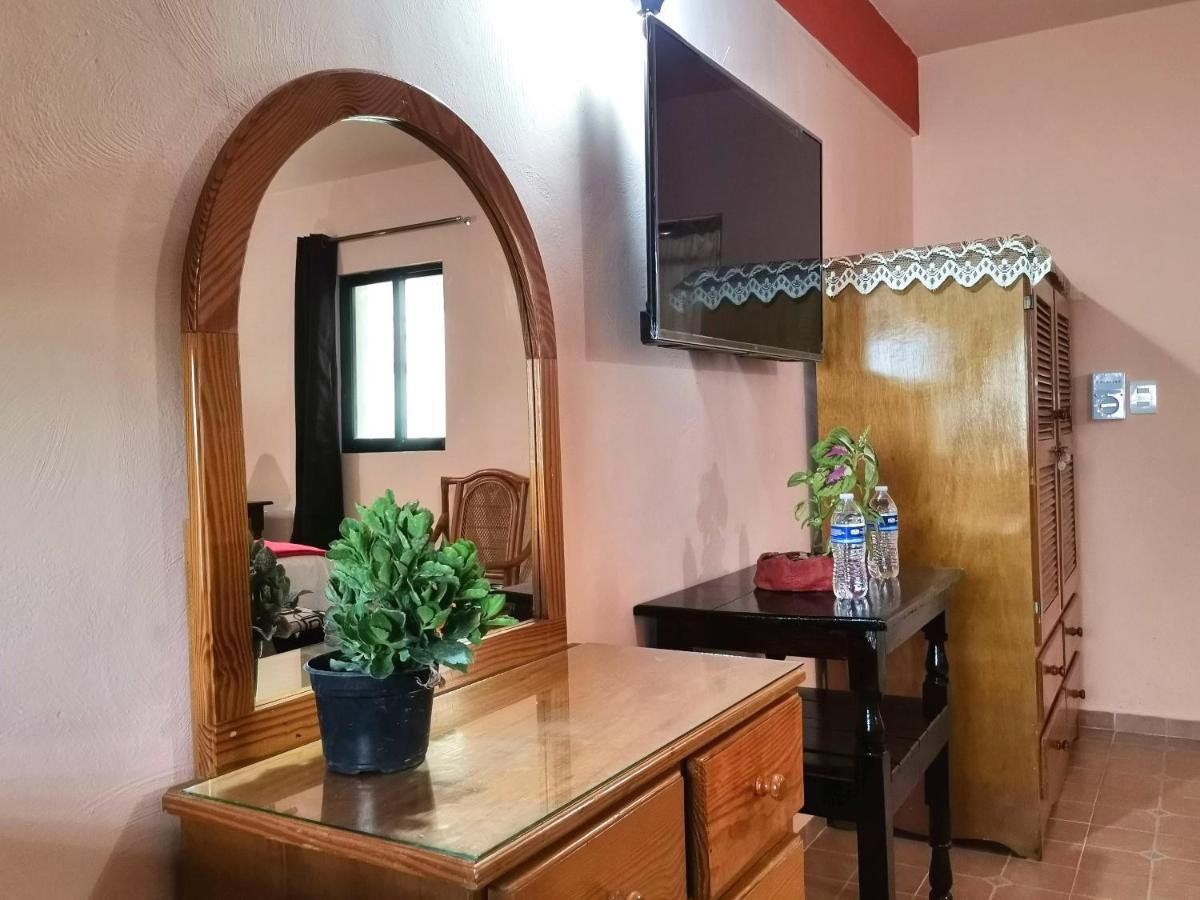 מרידה Hotel Casa Pellegrin מראה חיצוני תמונה